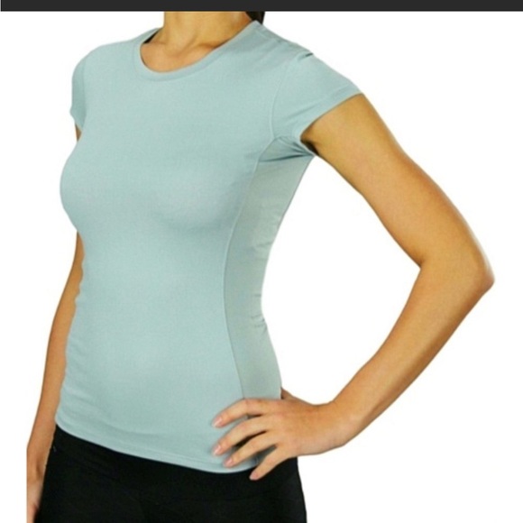 Alo CoolFit Short Sleeve Seafoam Anti-Bacterial Exercise Running Workout Top L - Picture 4 of 5